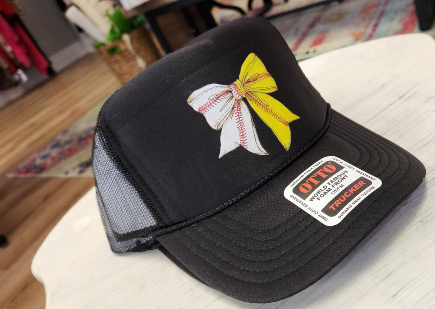 Baseball/softball coquette bow trucker hat